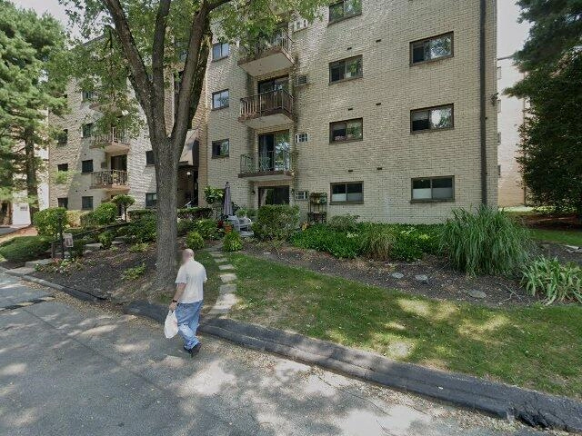 House image located at Havertown, PA 19083