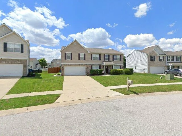 House image located at Indianapolis, IN 46231
