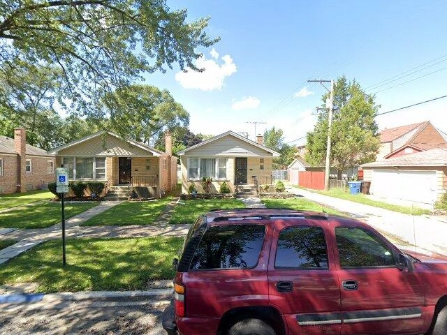 House image located at Riverdale, IL 60827