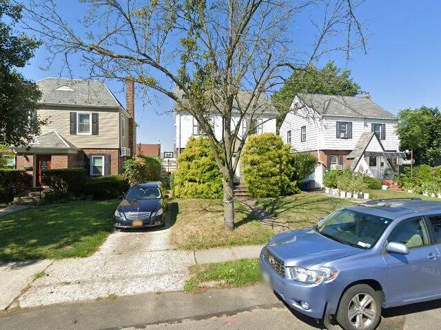 House image located at Oakland Gardens, NY 11364