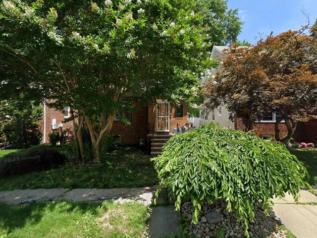 House image located at Newark, NJ 07106