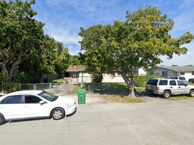 House image located at Miami, FL 33189