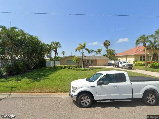 House image located at Saint Petersburg, FL 33711