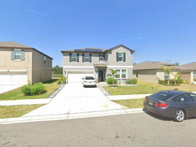 House image located at Zephyrhills, FL 33541