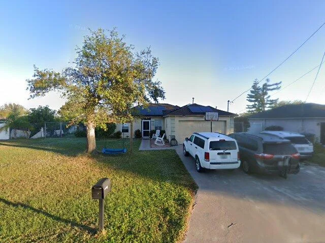 House image located at Eagle Lake, FL 33839