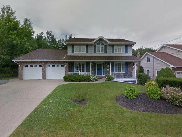 House image located at Warwick, RI 02889