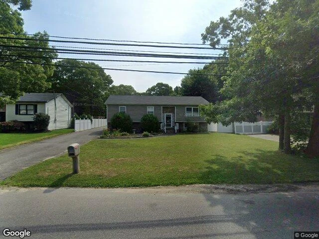 House image located at Medford, NY 11763