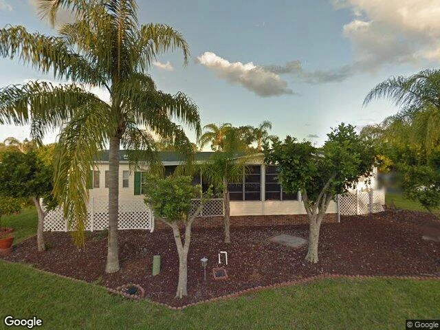House image located at North Fort Myers, FL 33903