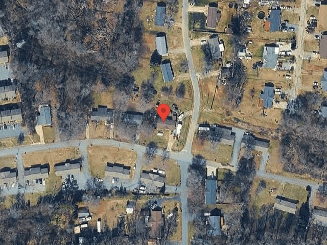 House image located at Hickory, NC 28601