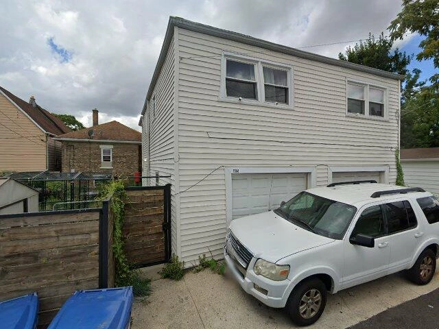 House image located at Blue Island, IL 60406