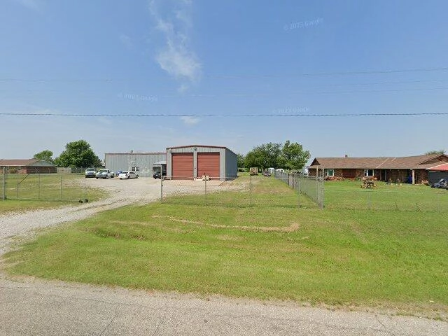 House image located at Chickasha, OK 73018