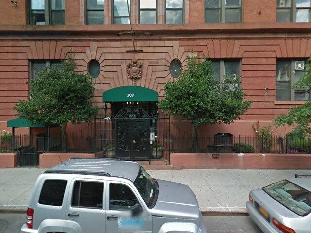 House image located at New York, NY 10029