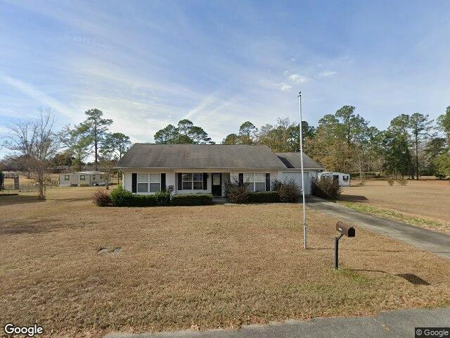 House image located at Graceville, FL 32440