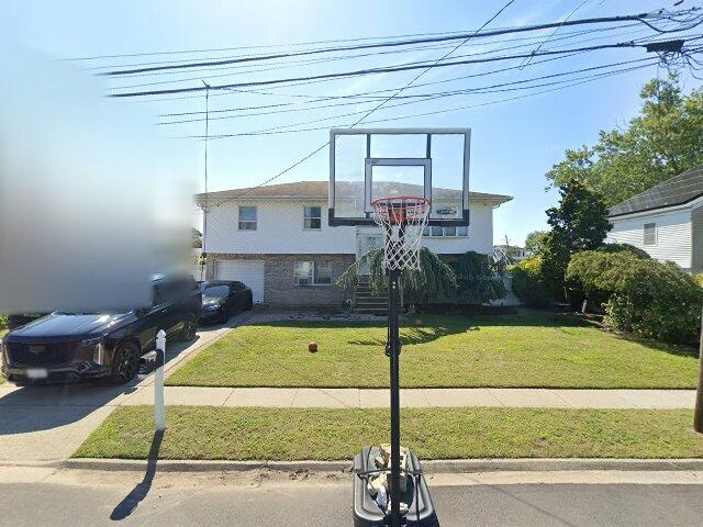 House image located at Lindenhurst, NY 11757