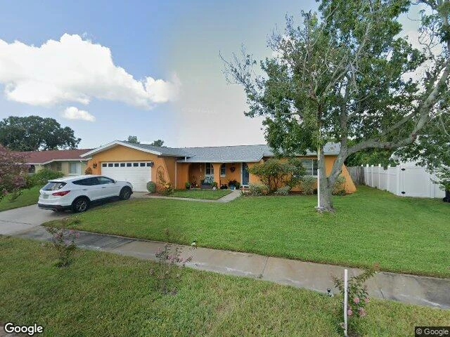 House image located at Saint Petersburg, FL 33703