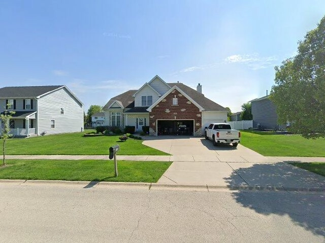 House image located at Oswego, IL 60543