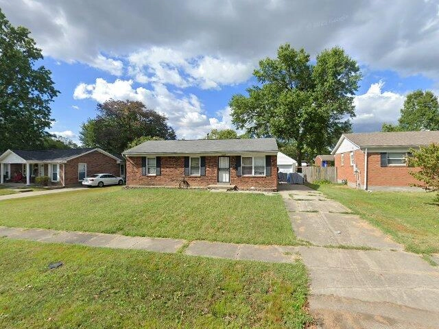 House image located at Louisville, KY 40229
