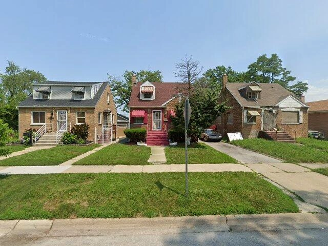 House image located at Harvey, IL 60426