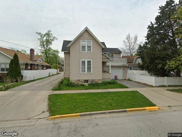 House image located at Aurora, IL 60505