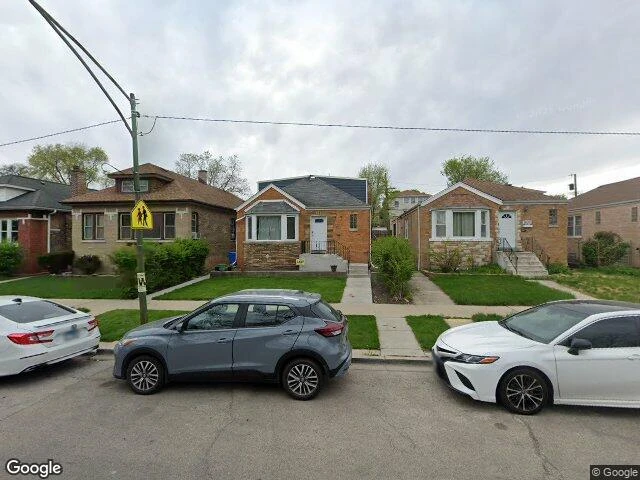 House image located at Chicago, IL 60639