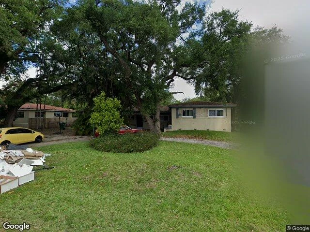 House image located at Miami, FL 33162
