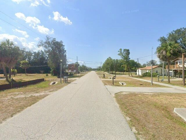 House image located at Saint Petersburg, FL 33702
