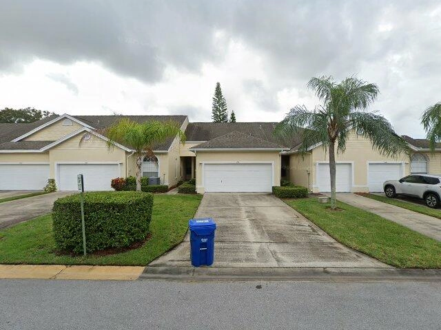House image located at Largo, FL 33771