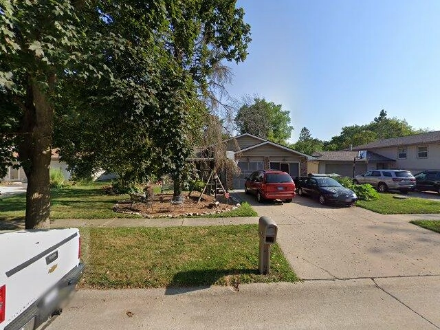 House image located at Champaign, IL 61821