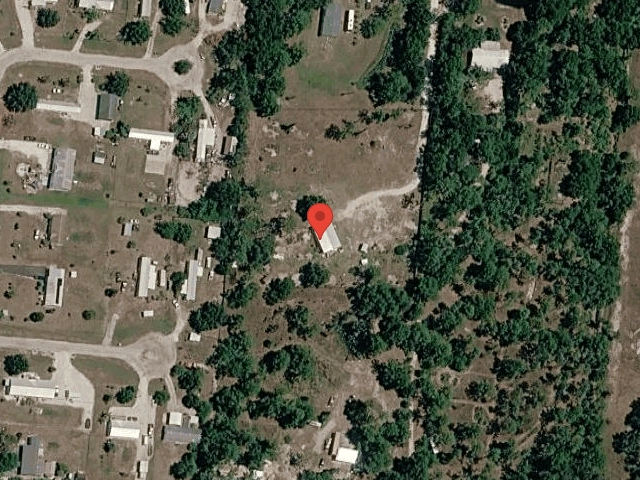 House image located at Labelle, FL 33935