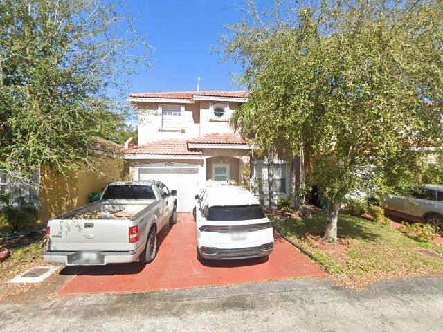 House image located at Miami, FL 33196