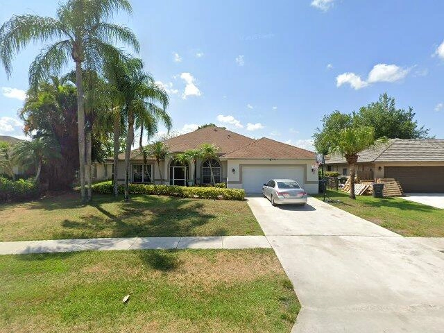 House image located at Wellington, FL 33414