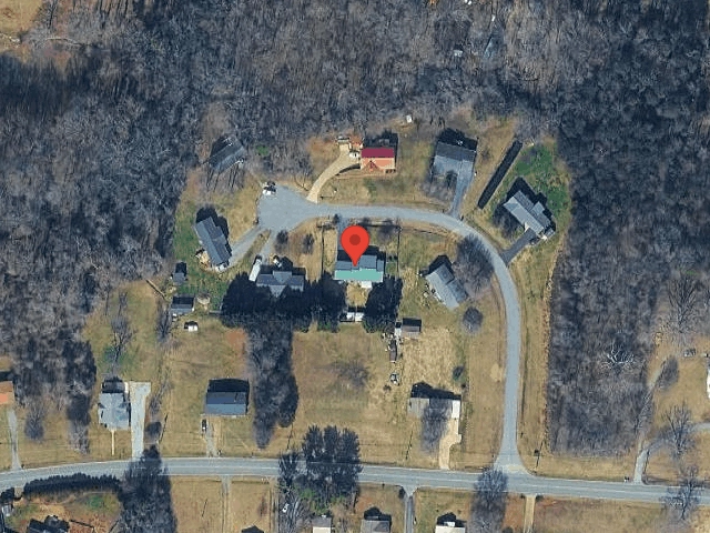 House image located at Hickory, NC 28601