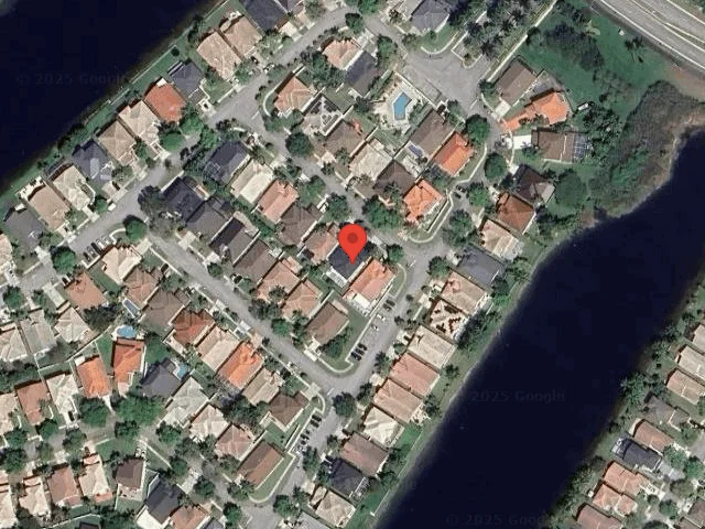 House image located at Hollywood, FL 33029