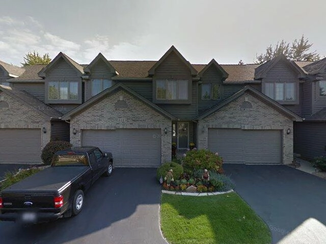 House image located at Elgin, IL 60123