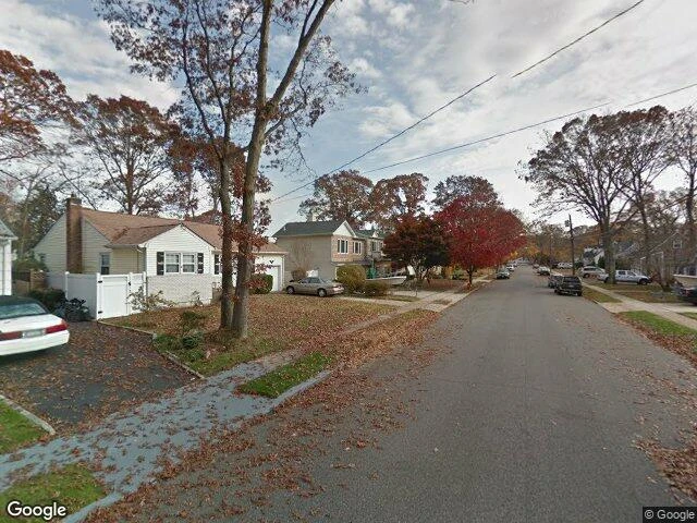 House image located at Massapequa Park, NY 11762