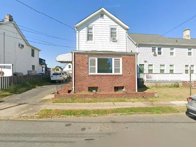 House image located at Woodbridge, NJ 07095