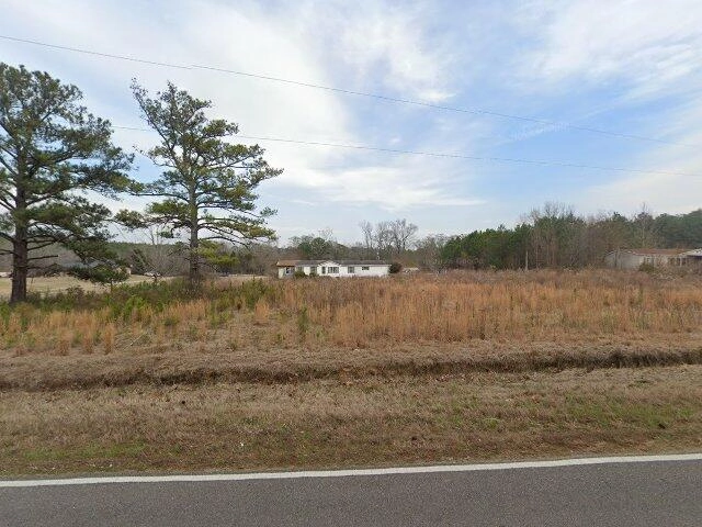 House image located at Tallassee, AL 36078
