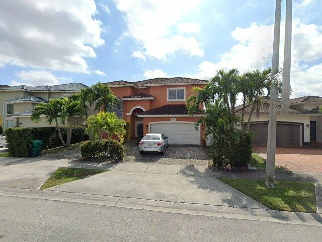 House image located at Miami, FL 33185