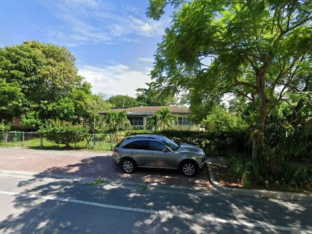 House image located at Miami, FL 33167