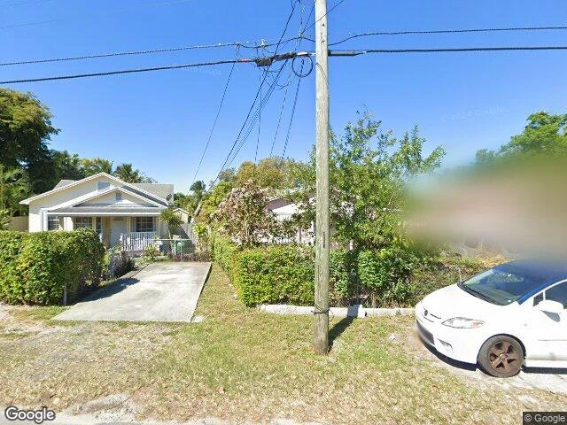 House image located at Miami, FL 33161