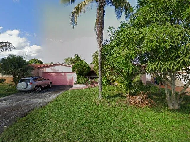 House image located at Hollywood, FL 33023