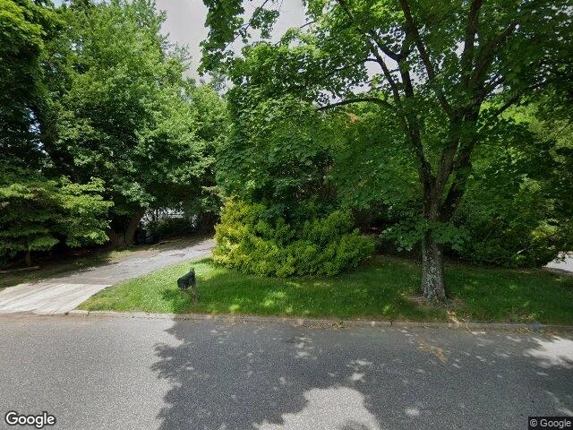 House image located at Smithtown, NY 11787