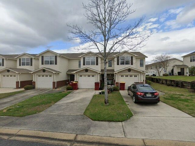 House image located at Crestview, FL 32536