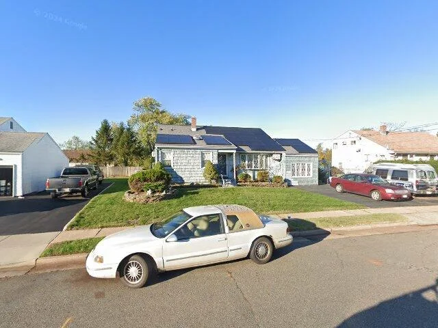 House image located at Edison, NJ 08817