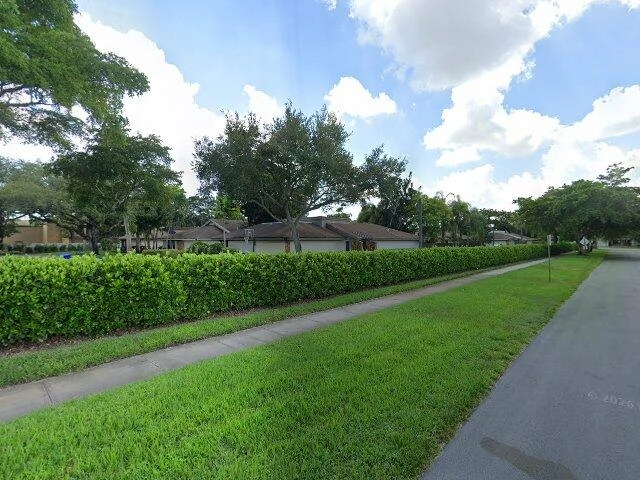 House image located at Hollywood, FL 33021