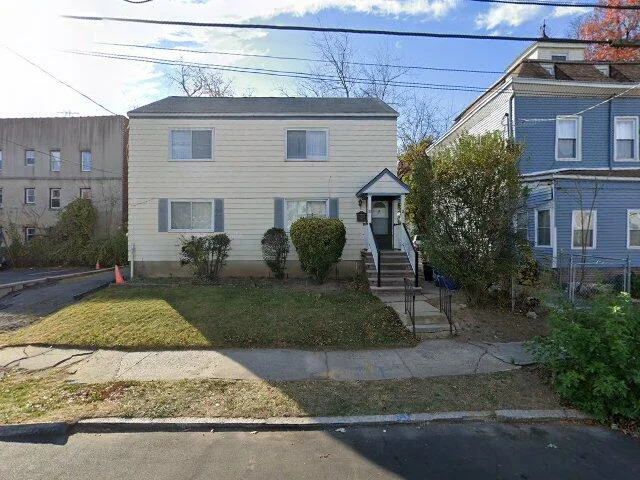 House image located at Newark, NJ 07106