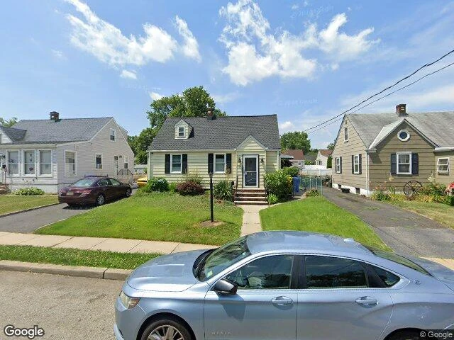 House image located at Woodbridge, NJ 07095