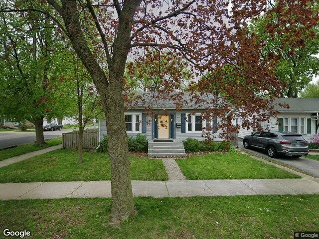 House image located at Aurora, IL 60505