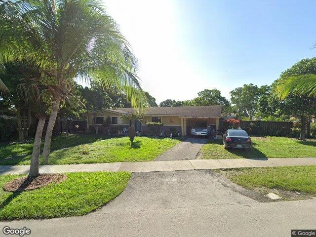 House image located at Miami, FL 33162