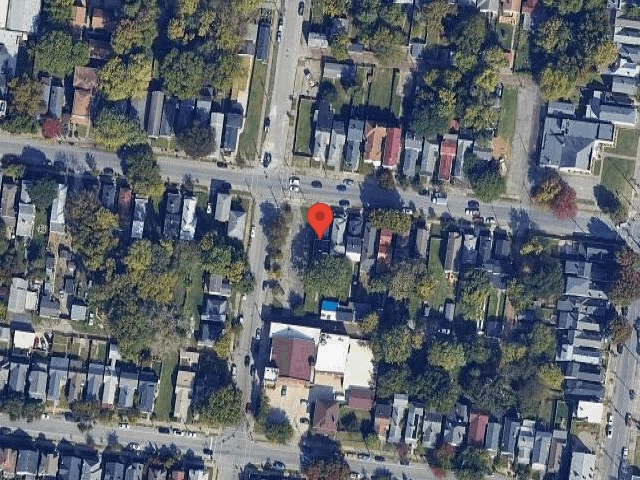 House image located at Louisville, KY 40203